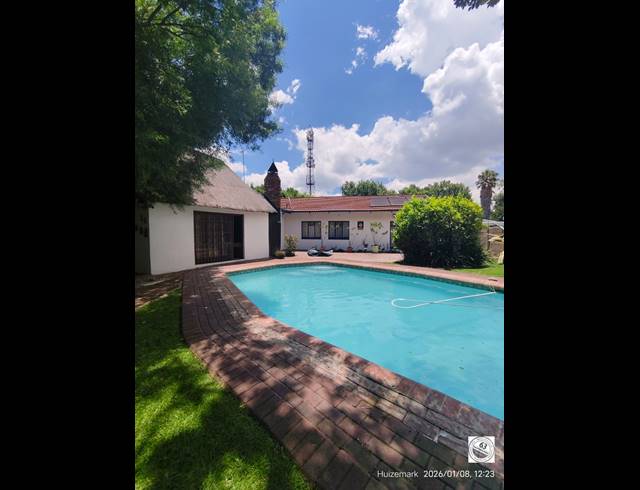 3 BEDROOM HOUSE FOR SALE IN SASOLBURG EXT 3
